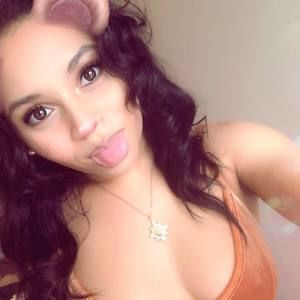 Meet your Posher, Kellie